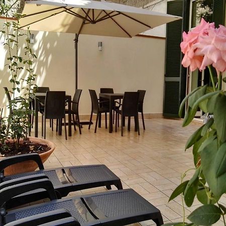 B&B Al Centro Storico Наполи Екстериор снимка