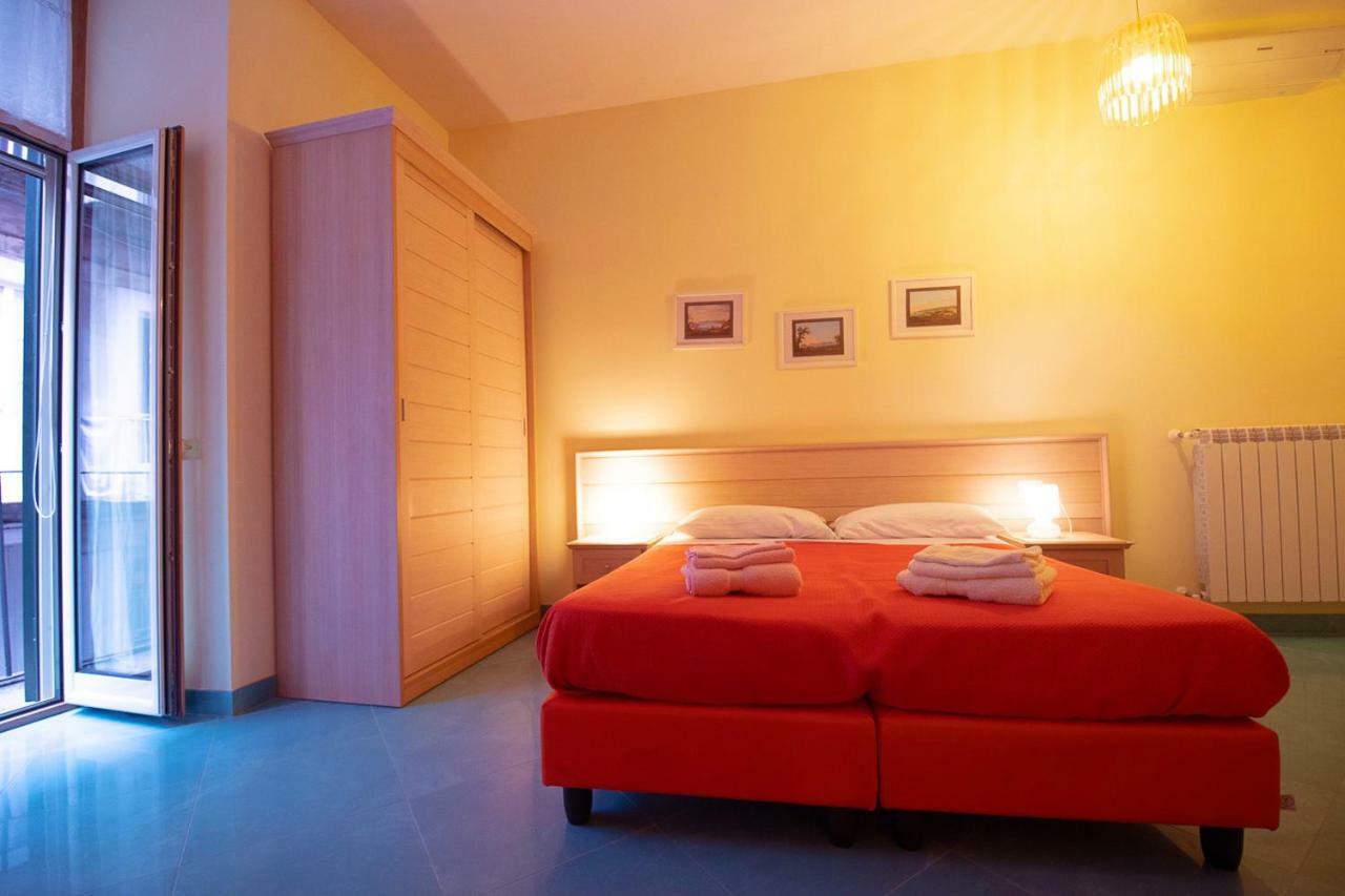 B&B Al Centro Storico Наполи Екстериор снимка