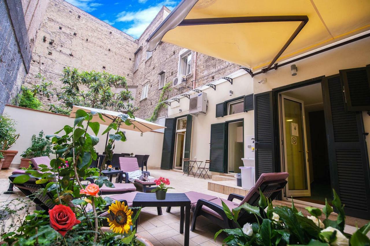 B&B Al Centro Storico Наполи Екстериор снимка
